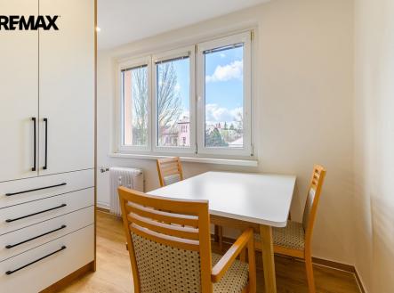 Pronájem bytu, 2+1, 59 m²