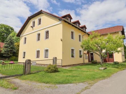 Prodej - dům/vila, 550 m²