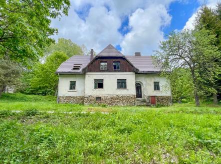 Prodej - dům/vila, 480 m²