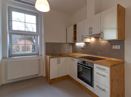 Pronájem bytu, 1+kk, 34 m²