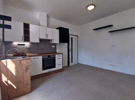 Pronájem bytu, 2+kk, 33 m²