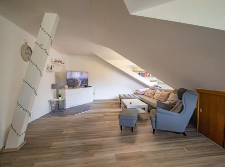 Pronájem bytu, 3+kk, 117 m²