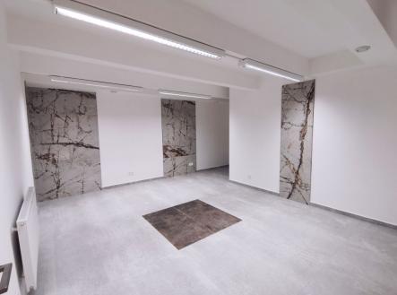 Pronájem komerčního objektu, jiný, 24 m²