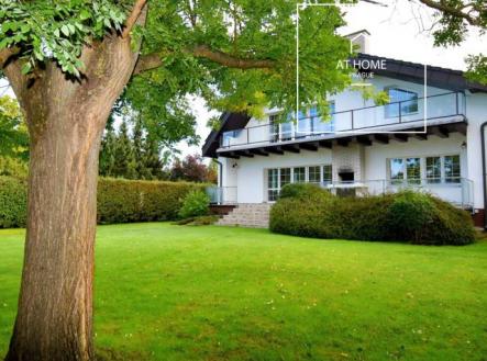 Pronájem domu/vily, 350 m²