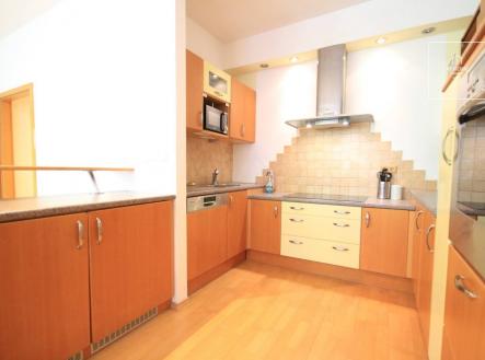 Pronájem bytu, 3+kk, 120 m²