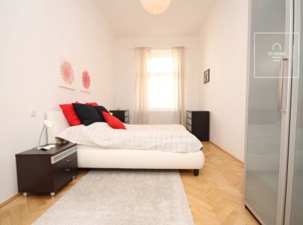 Pronájem bytu, 3+1, 108 m², Praha – náhled fotky 3