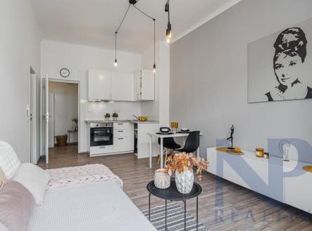 Pronájem bytu, 2+kk, 42 m²
