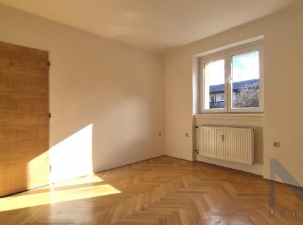 Pronájem bytu, 3+kk, 60 m²