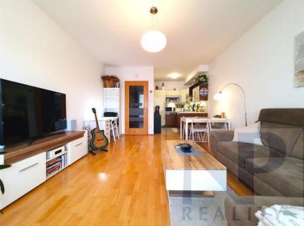 Pronájem bytu, 2+kk, 64 m²