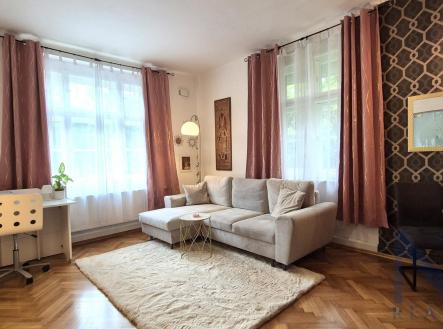 Pronájem bytu, 2+1, 57,8 m²