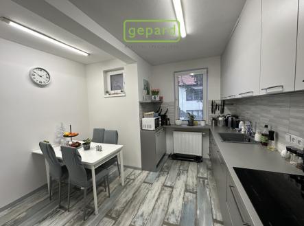 Prodej bytu, 4+1, 105 m²