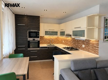 Pronájem bytu, 2+kk, 54 m², Rožnov pod Radhoštěm – fotka 1 z 4