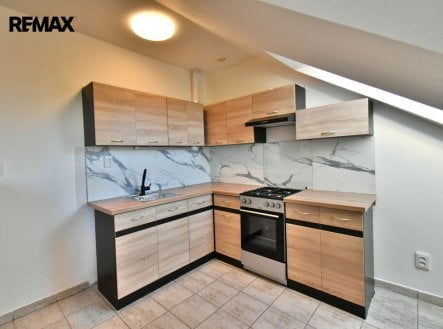 Pronájem bytu, 3+1, 70 m²
