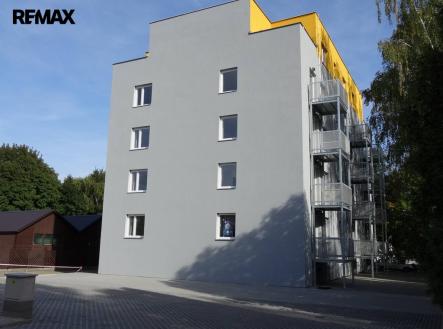 Prodej kanceláře, 72 m²