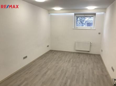 Prodej kanceláře, 57 m²