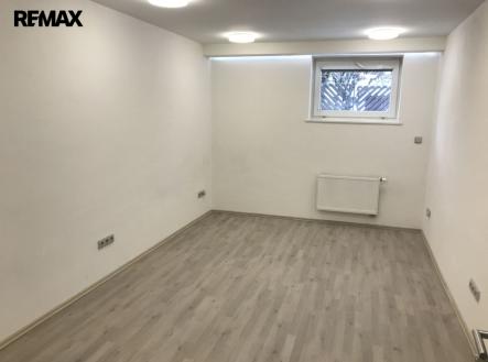 Prodej kanceláře, 57 m² obrázek