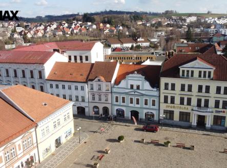 Prodej nájemního domu, 490 m²