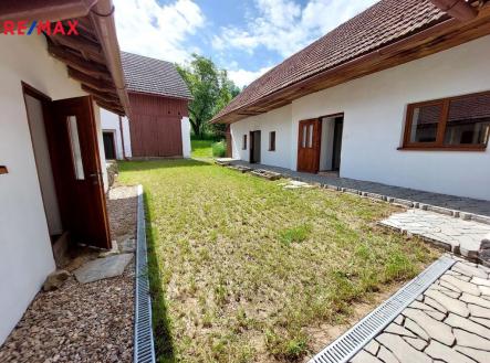 Prodej - dům/vila, 260 m²