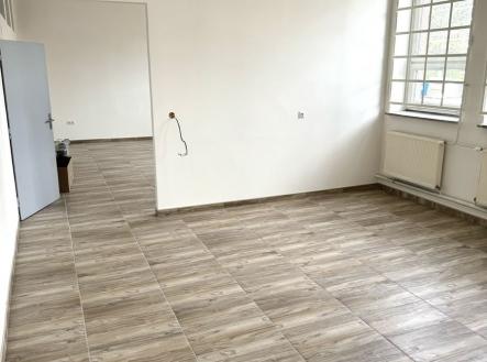 Pronájem obchodní prostor, 267 m²