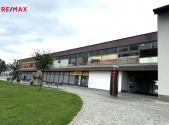 Pronájem obchodní prostor, 360 m²