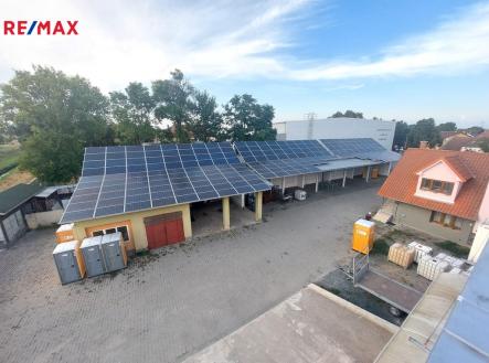 Pronájem skladovací prostor, 1 200 m²