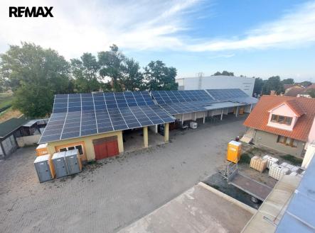 Pronájem skladovací prostor, 1 200 m²