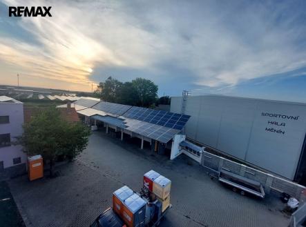 Pronájem skladovací prostor, 1 200 m²