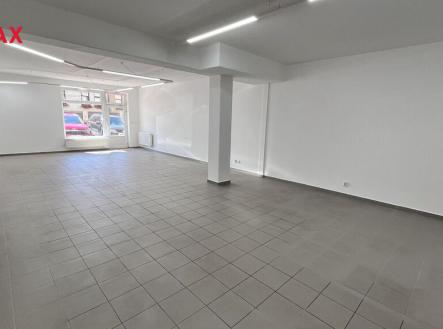 Pronájem - obchodní prostor, 85 m²