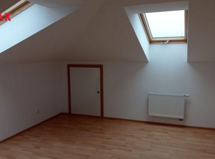 Pronájem bytu, 2+kk, 64 m²