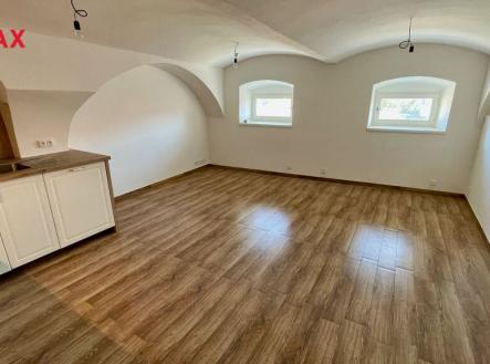 Pronájem bytu, 3+kk, 65 m²