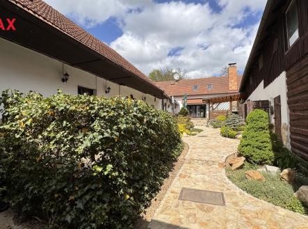 Prodej domu/vily, 474 m²