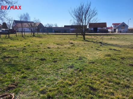 Prodej pozemku pro bydlení, 2 100 m²