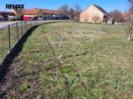 Prodej pozemku pro bydlení, 2 100 m²