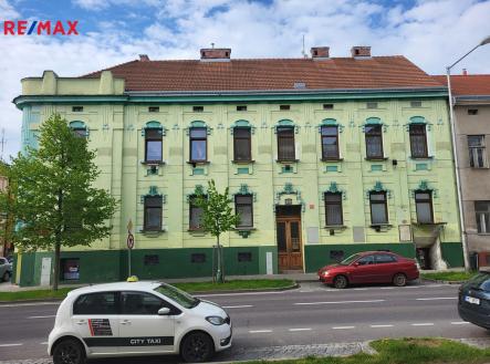 Prodej - nájemní dům, 1 200 m²
