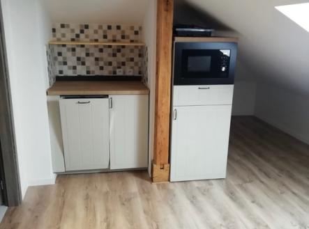 Pronájem bytu, 1+kk, 30 m²