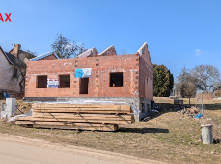 Prodej domu/vily, 195 m² obrázek