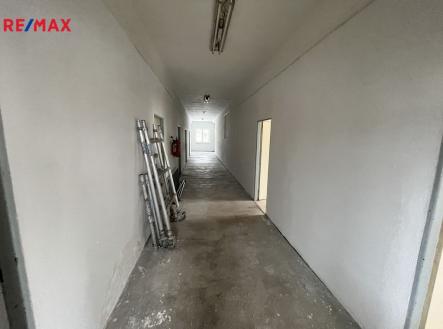 Pronájem - výrobní prostor, 206 m²