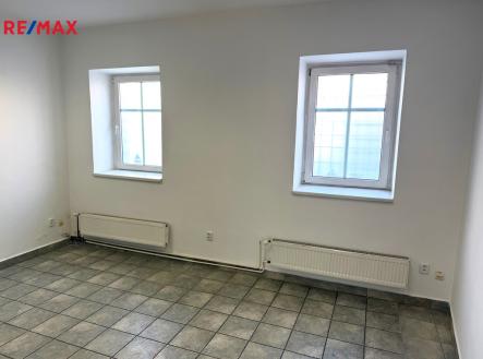 Prodej - obchodní prostor, 250 m²