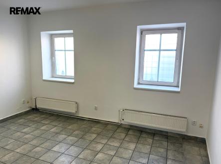 Prodej obchodní prostor, 250 m²