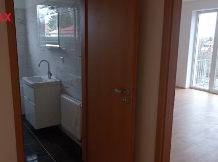 Pronájem bytu, 2+kk, 64 m²