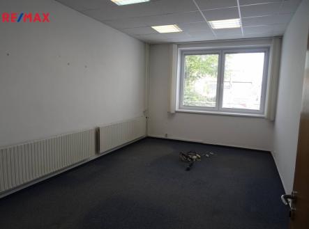 Pronájem - obchodní prostor, 40 m²