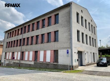 Prodej výrobní prostor, 1 924 m²