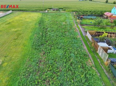 Prodej pozemku pro bydlení, 1 000 m²