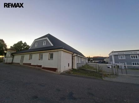 Prodej výrobní prostor, 4 653 m²