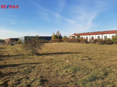 Prodej pozemku pro komerční výstavbu, 5 166 m²