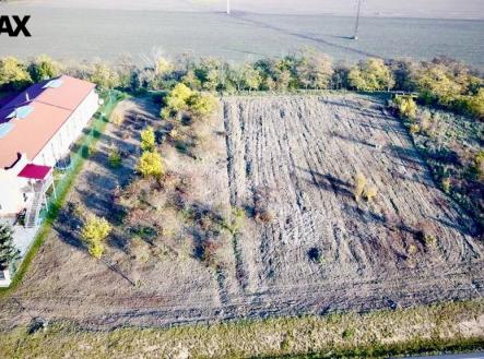 Prodej pozemku pro komerční výstavbu, 5 166 m²