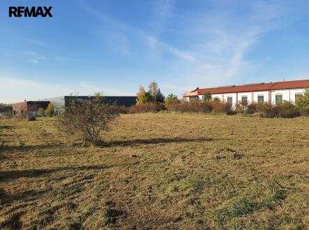 Prodej pozemku pro komerční výstavbu, 5 166 m²