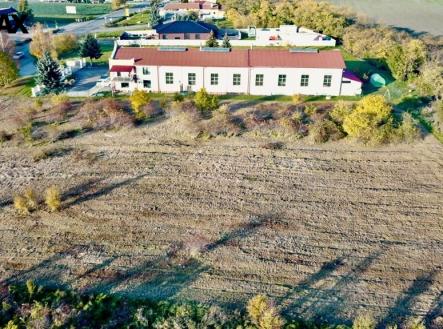 Prodej pozemku pro komerční výstavbu, 5 166 m²