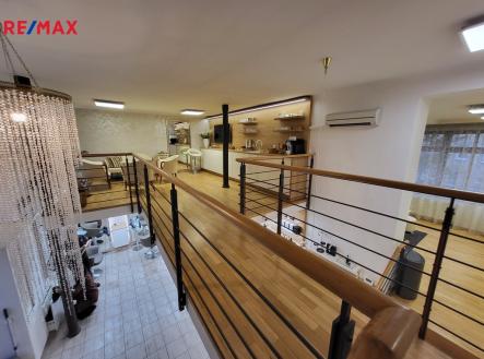 Prodej kanceláře, 537 m²