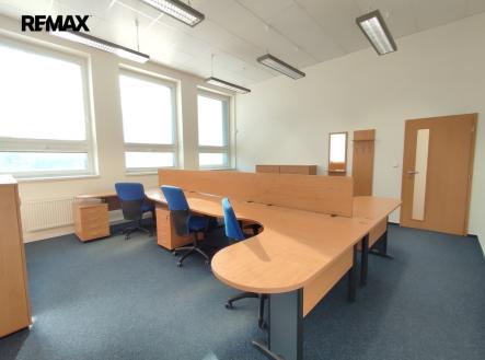 Pronájem kanceláře, 31 m²